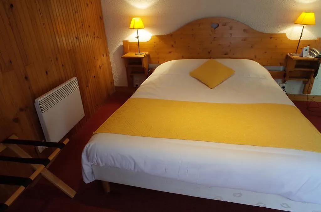 ***  Hotel Des Marquisats Annecy France