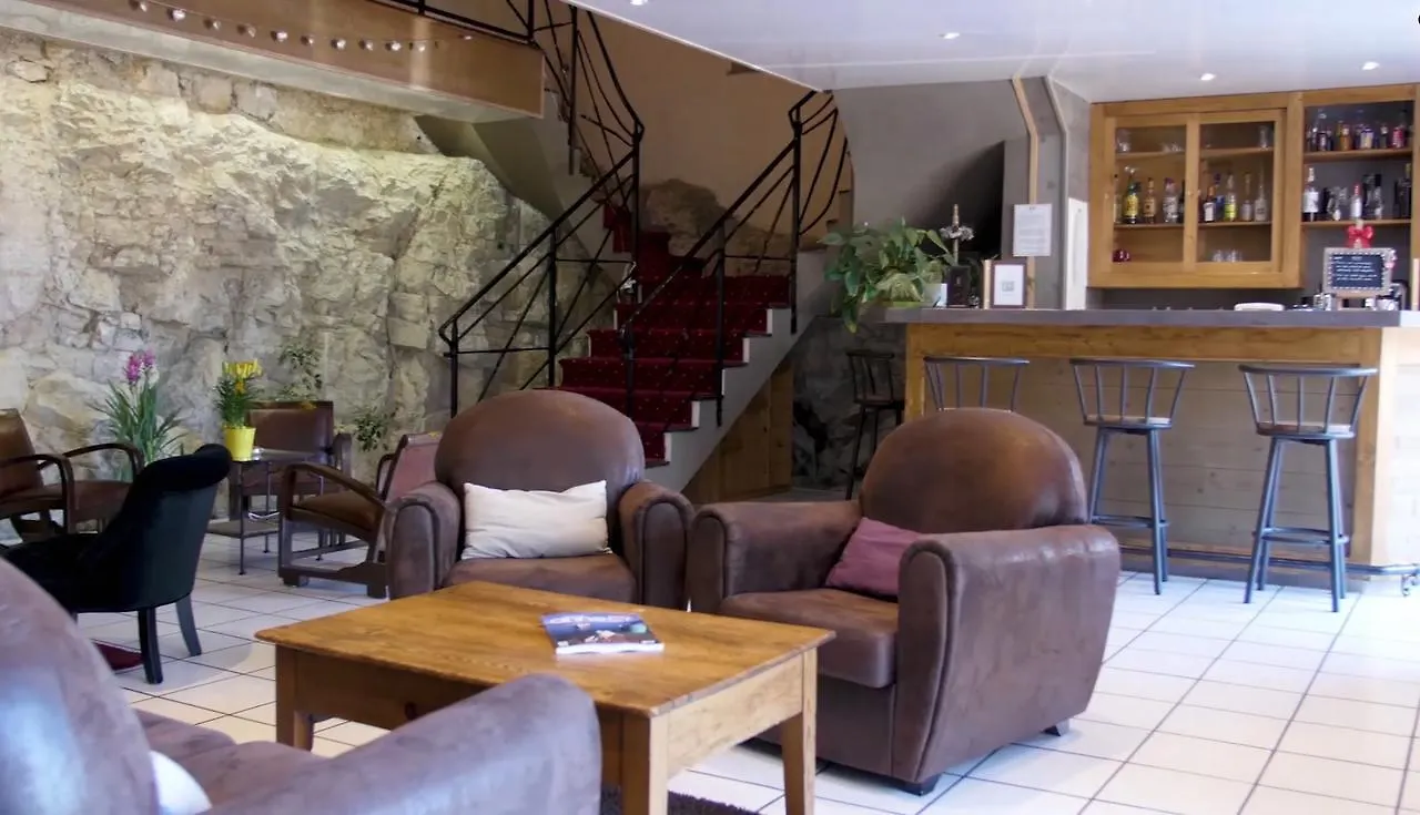 Hotel Des Marquisats Annecy 3*,