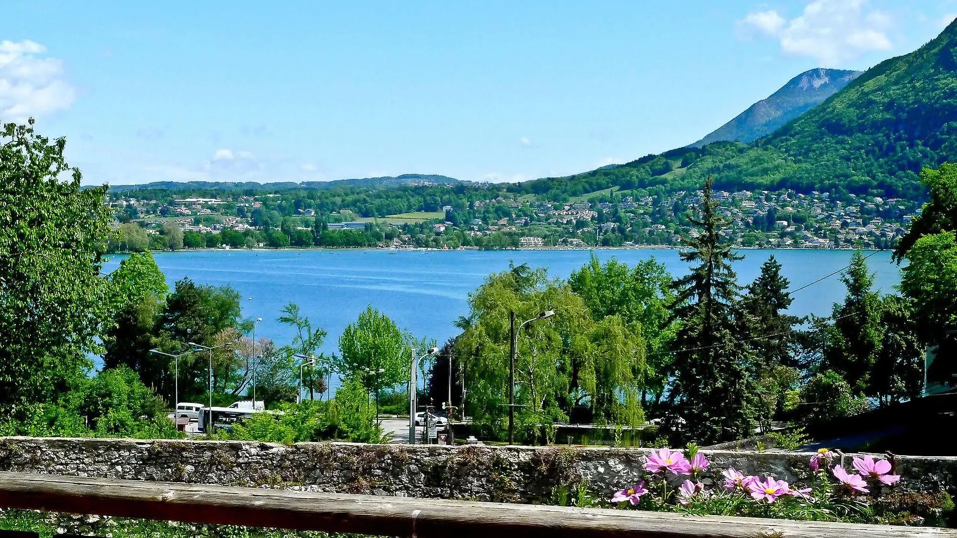 ***  Hotel Des Marquisats Annecy France